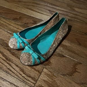 Kate Spade cork, ballet flats with teal patten leather details, size 8M